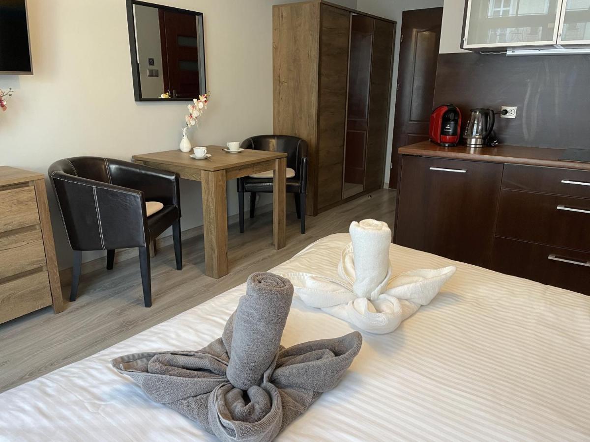 Apartment Gyna - Promenade - Strandnah 斯维诺乌伊希切 外观 照片