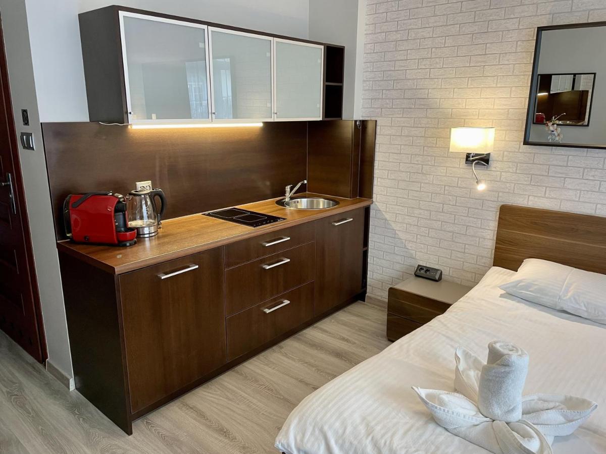 Apartment Gyna - Promenade - Strandnah 斯维诺乌伊希切 外观 照片
