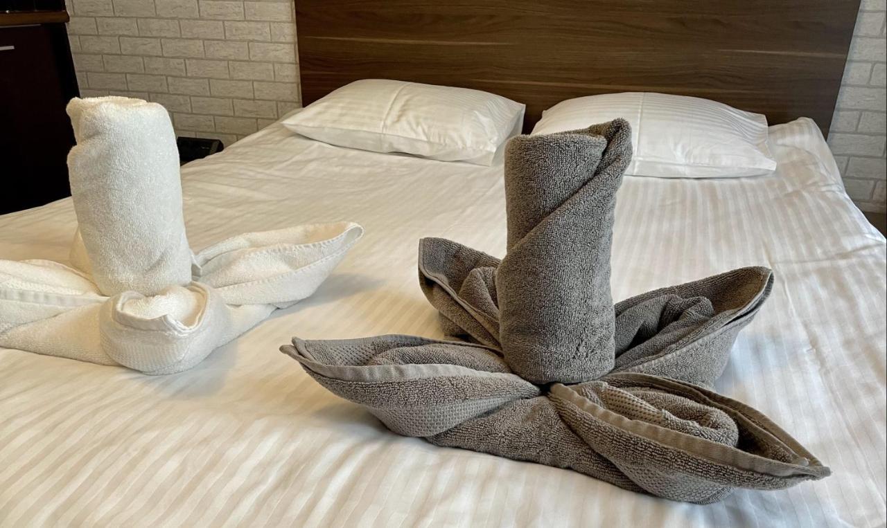Apartment Gyna - Promenade - Strandnah 斯维诺乌伊希切 外观 照片