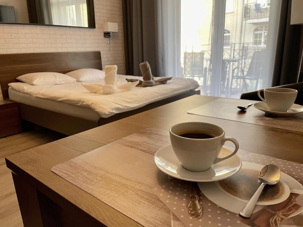 Apartment Gyna - Promenade - Strandnah 斯维诺乌伊希切 外观 照片