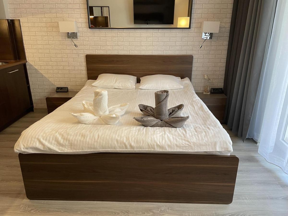 Apartment Gyna - Promenade - Strandnah 斯维诺乌伊希切 外观 照片