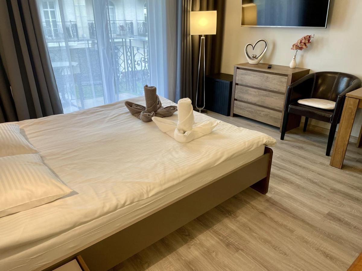 Apartment Gyna - Promenade - Strandnah 斯维诺乌伊希切 外观 照片