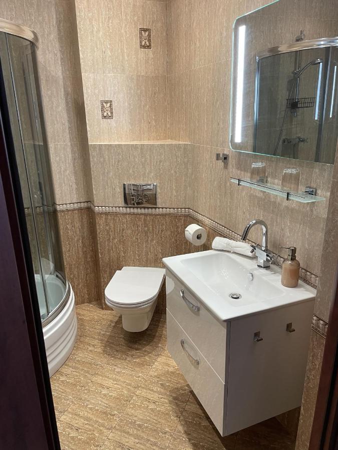Apartment Gyna - Promenade - Strandnah 斯维诺乌伊希切 外观 照片