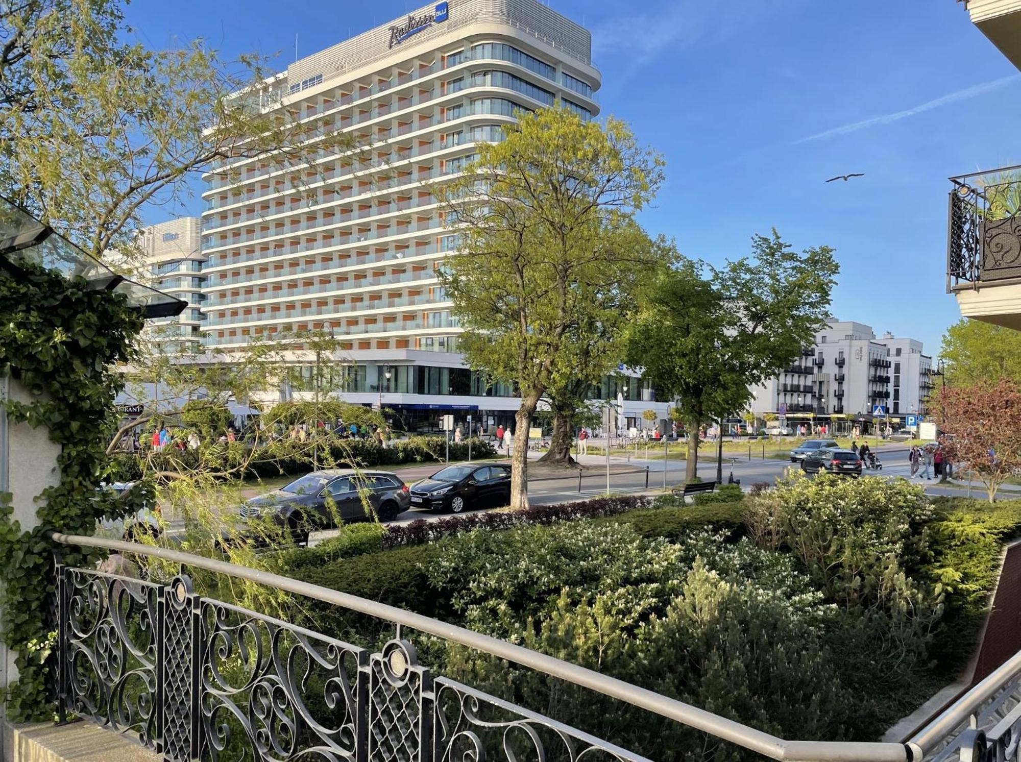 Apartment Gyna - Promenade - Strandnah 斯维诺乌伊希切 外观 照片